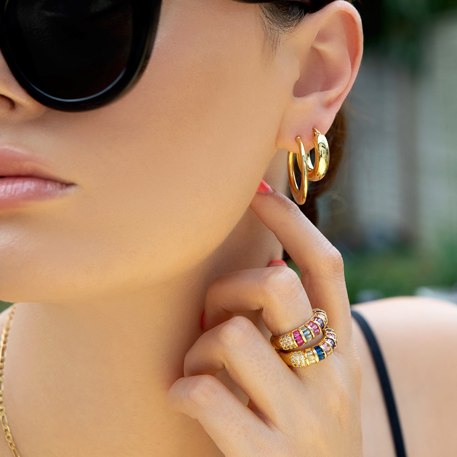 Gold geometric bag hoop earrings