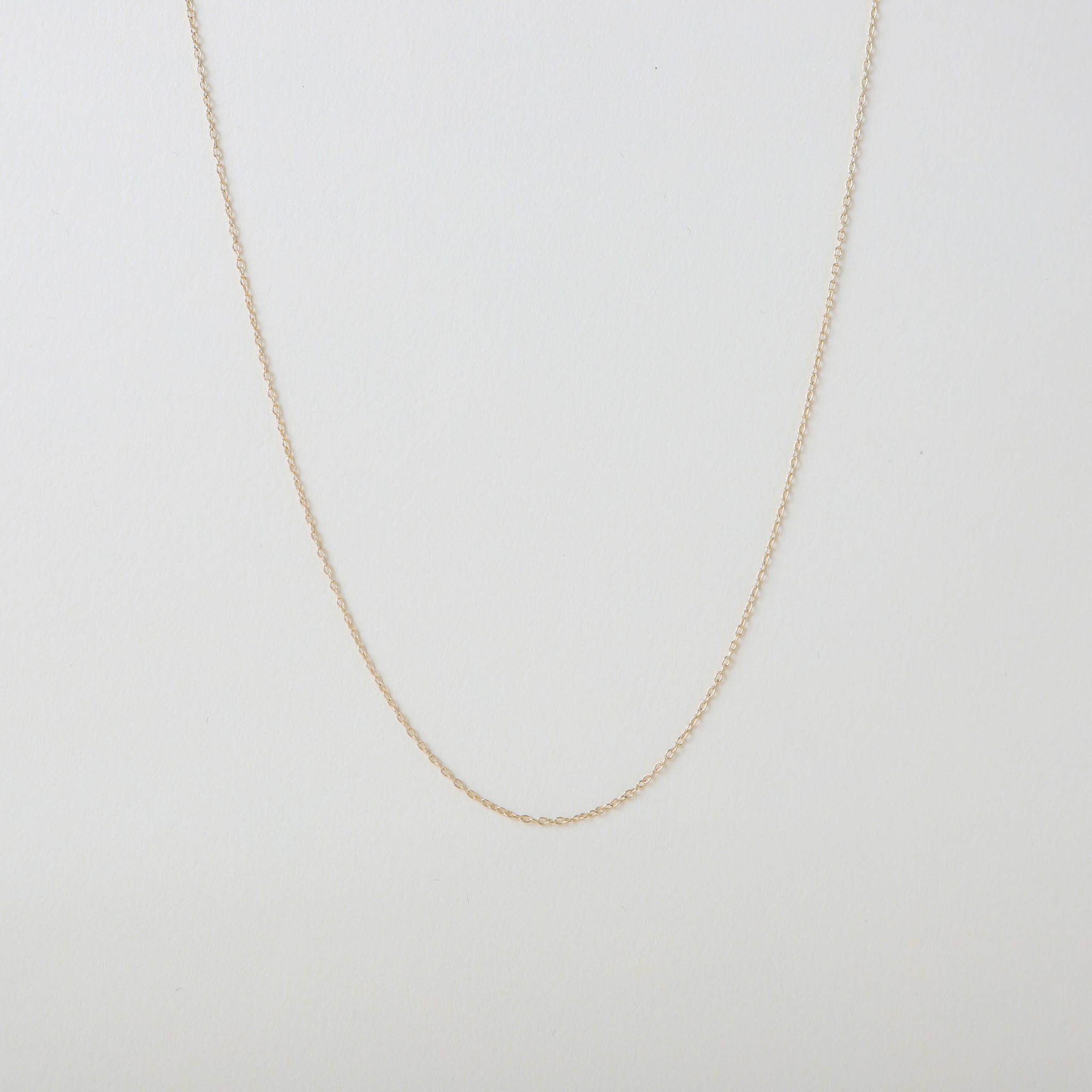 Gold necklace with lobster clasp