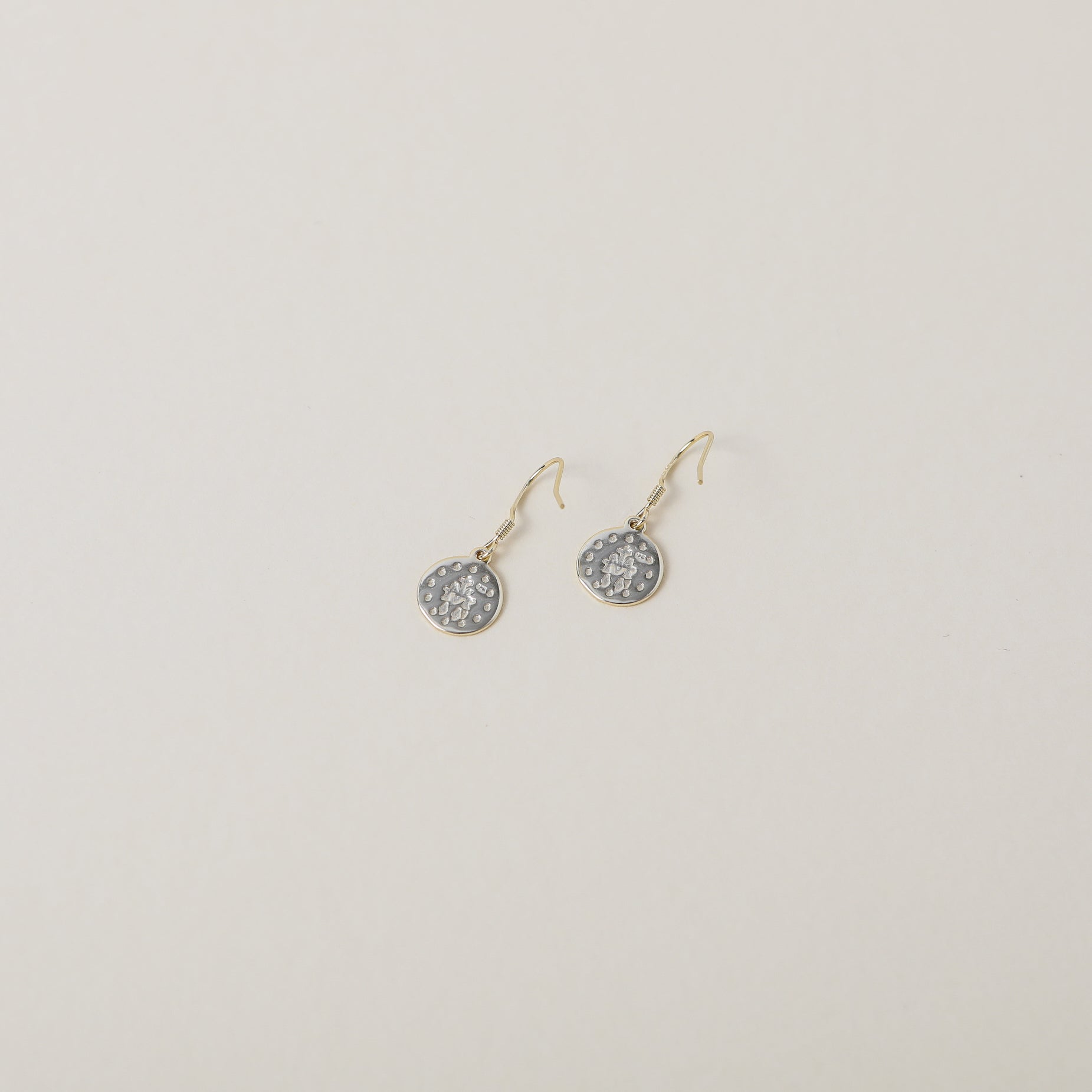 Mini coin vintage style earrings