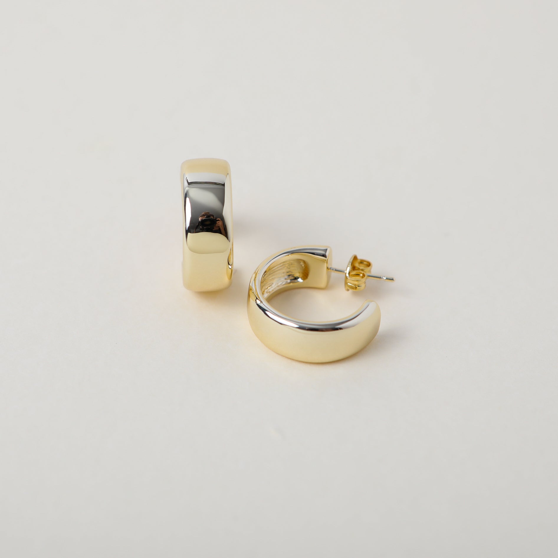 classic gold medium sized, flat hoops