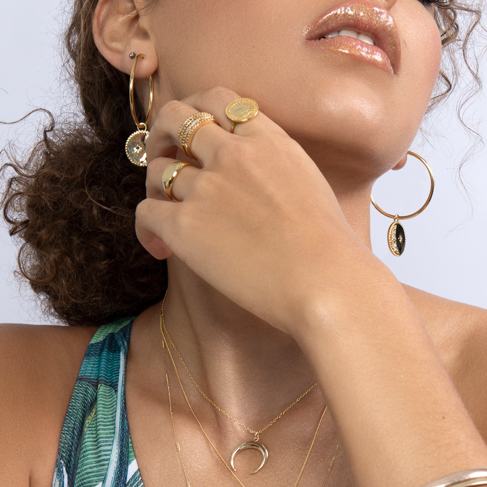 minimalist Gold chain with crescent horn pendant