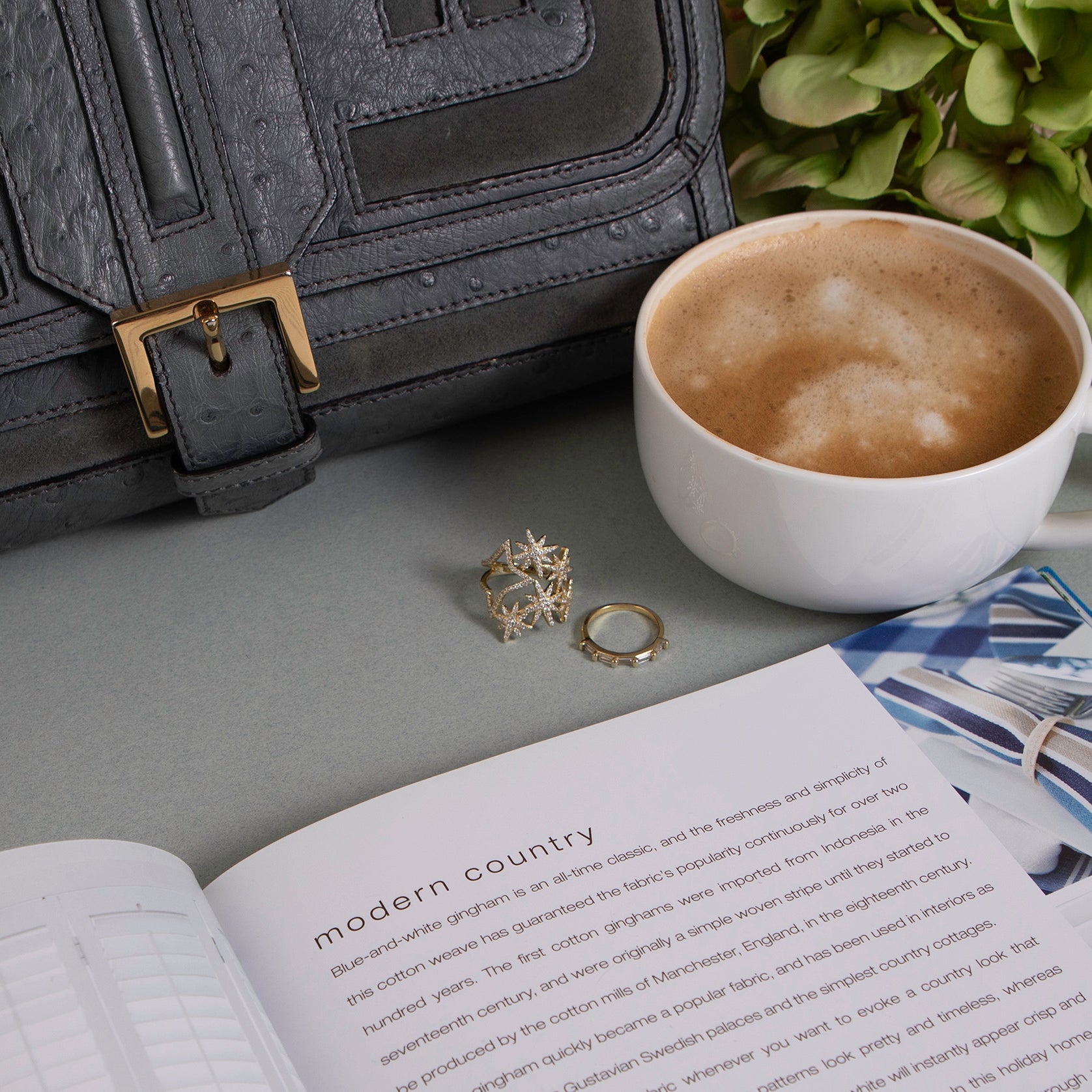 Gold ring with five glittering crystal baguettes