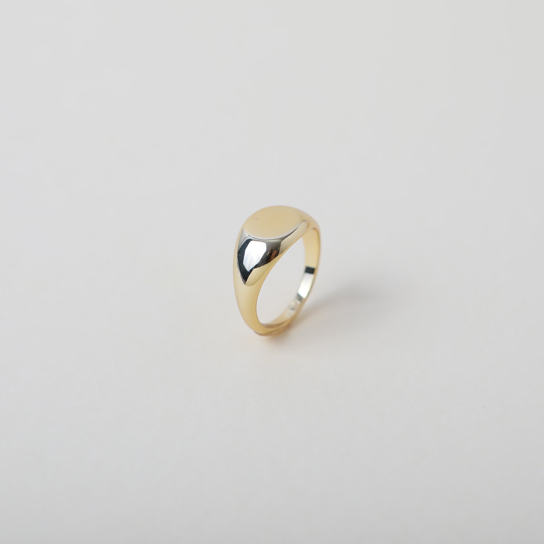 classic gold signet ring