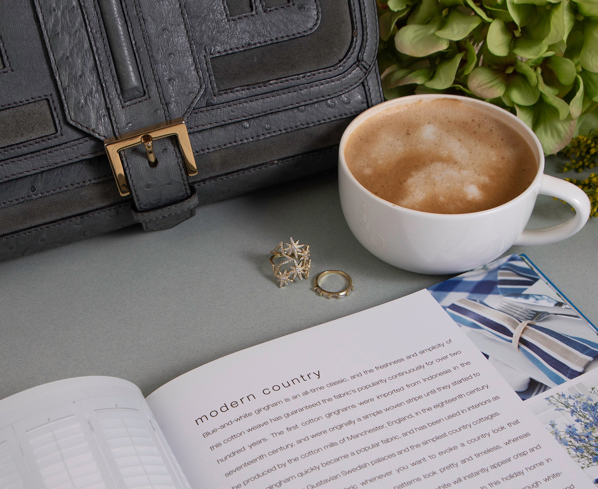 Gold ring with five glittering crystal baguettes
